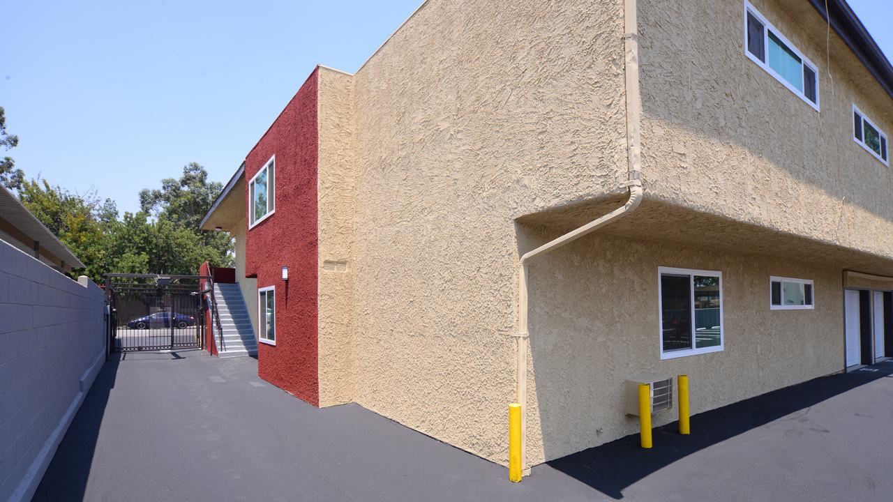 Vintage Apartments Image 19