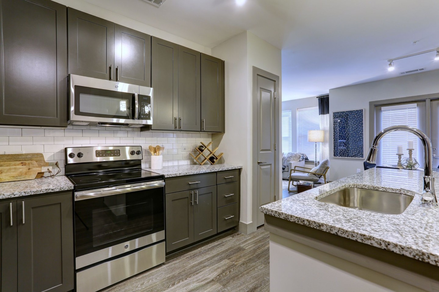 The Sawyer at One Bellevue Place Image 11