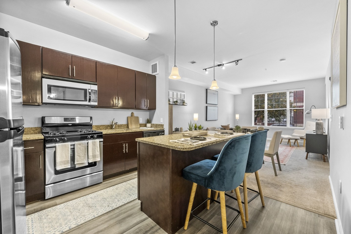 Harbor Pointe Image 99