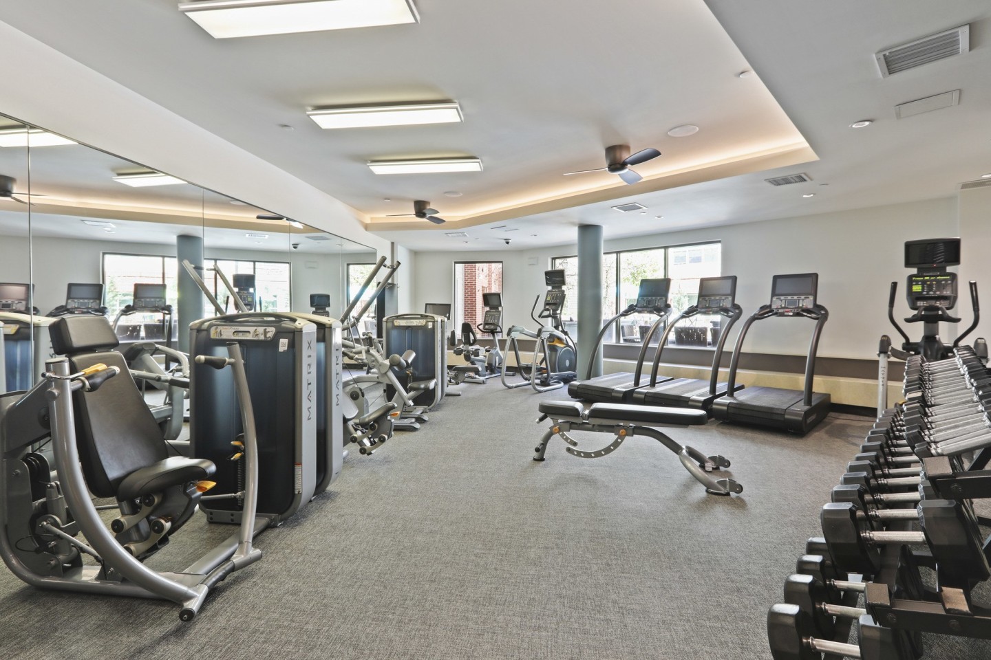 Gables Speer Blvd Image 16