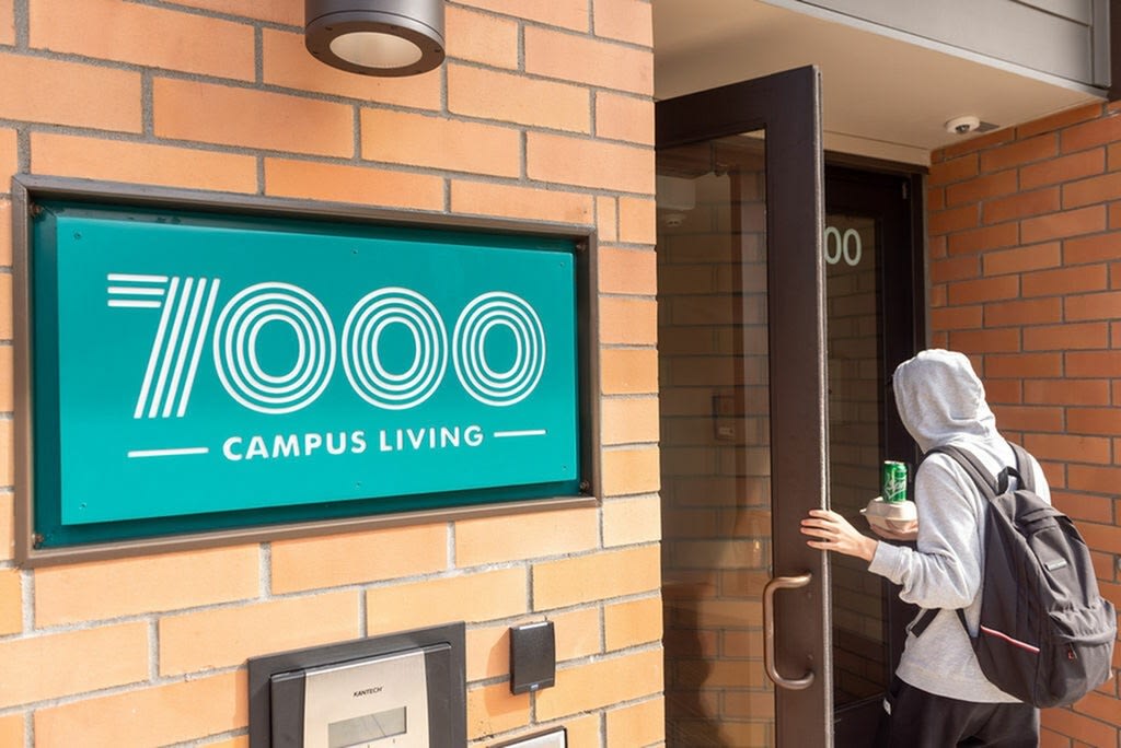 7000 Campus Apartments - Student Housing Image 11