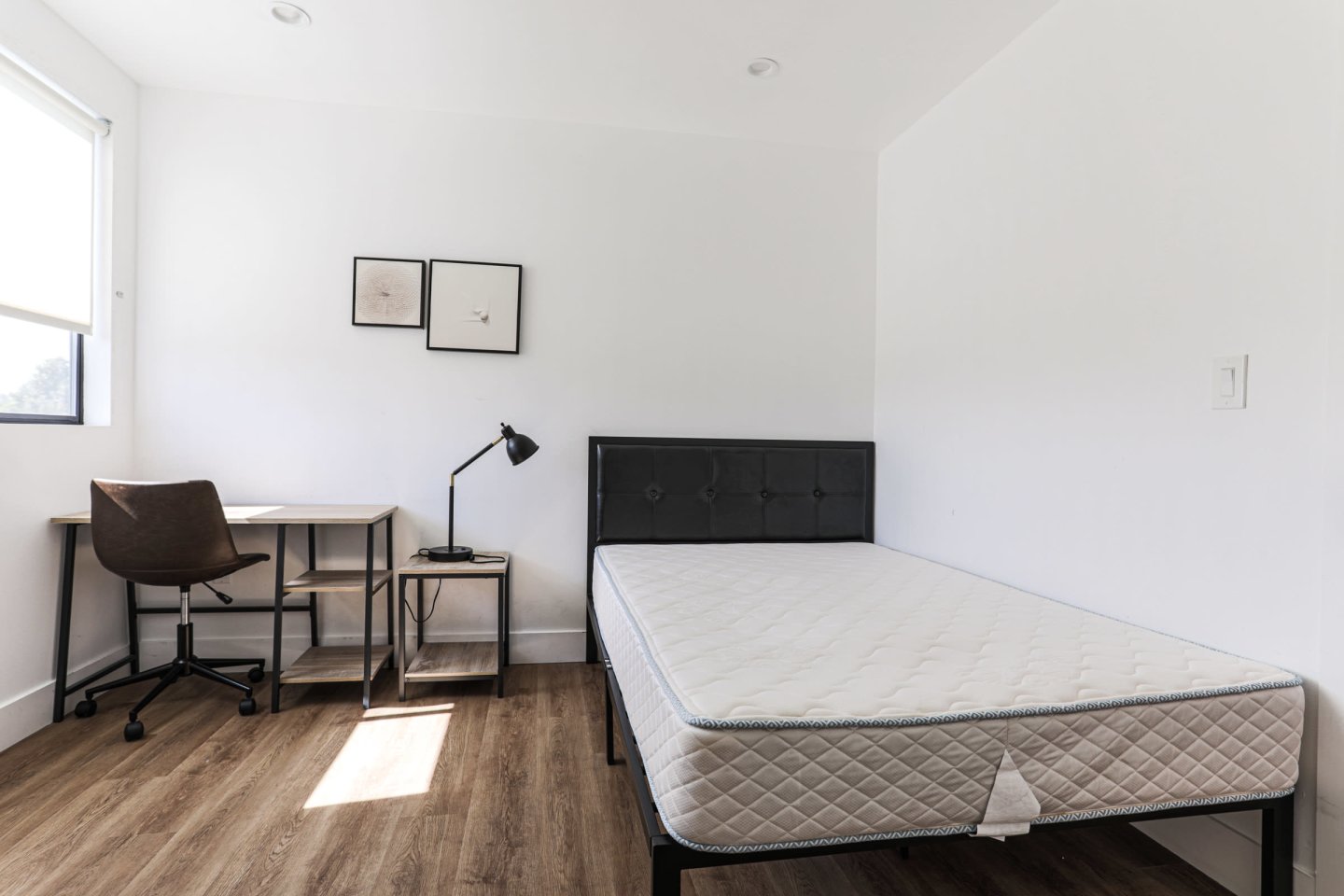 1607 W 35th Place - Co-Living Image 9