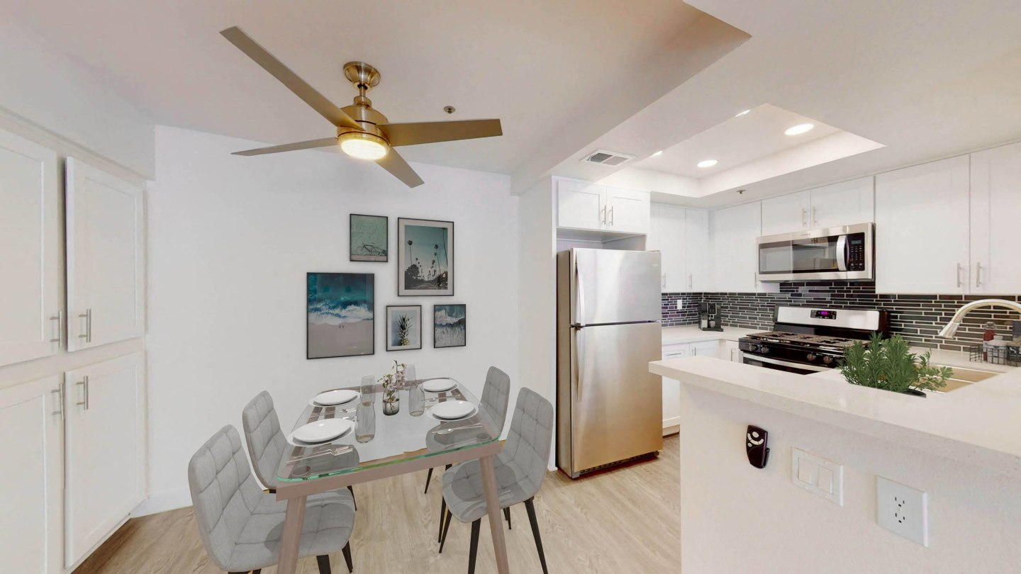 Sendero Huntington Beach Image 9
