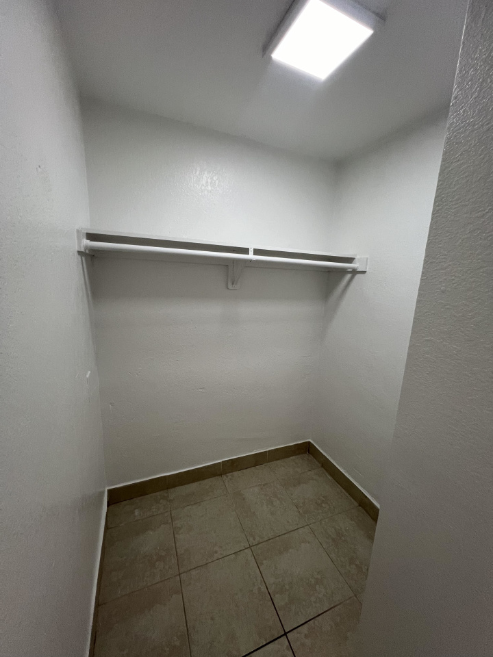 2030 Apartments Image 12