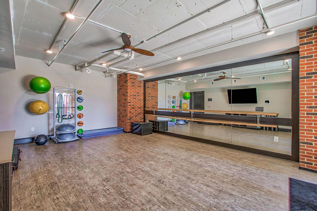 Meeting Street Lofts Image 35