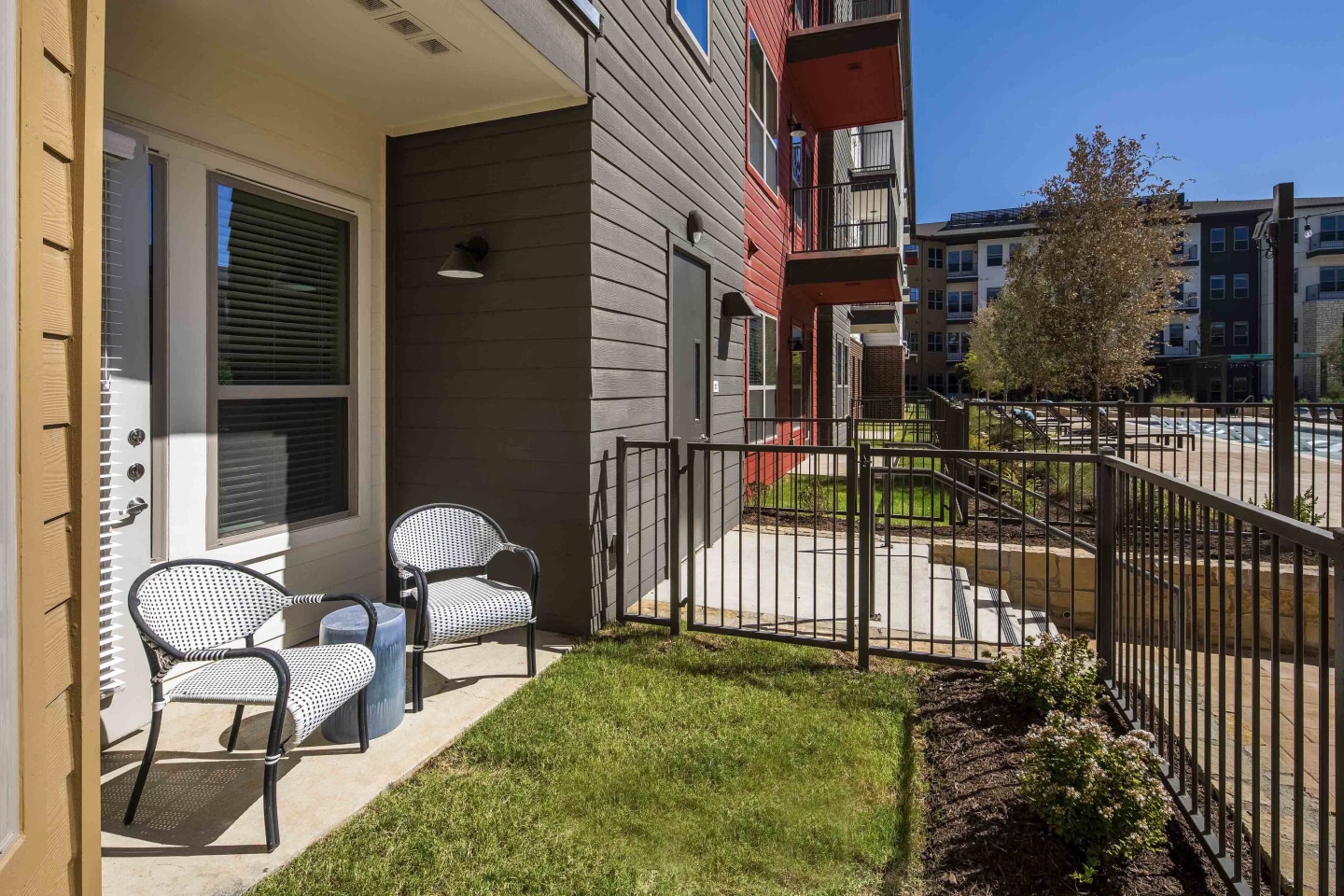 Sagemont Luxury Living Image 21