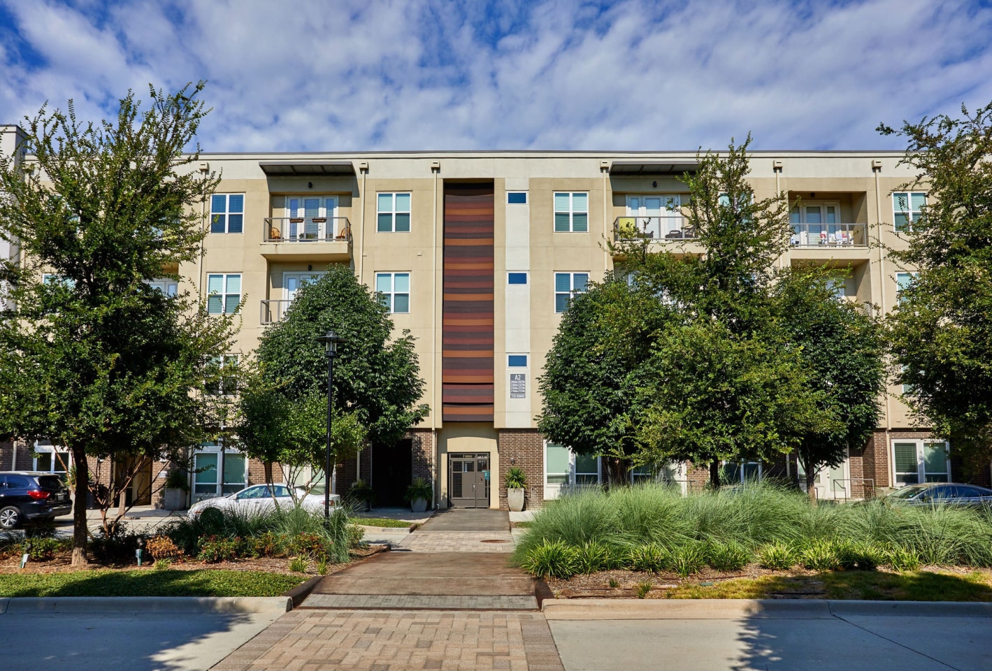 Standard at CityLine I & II Image 9