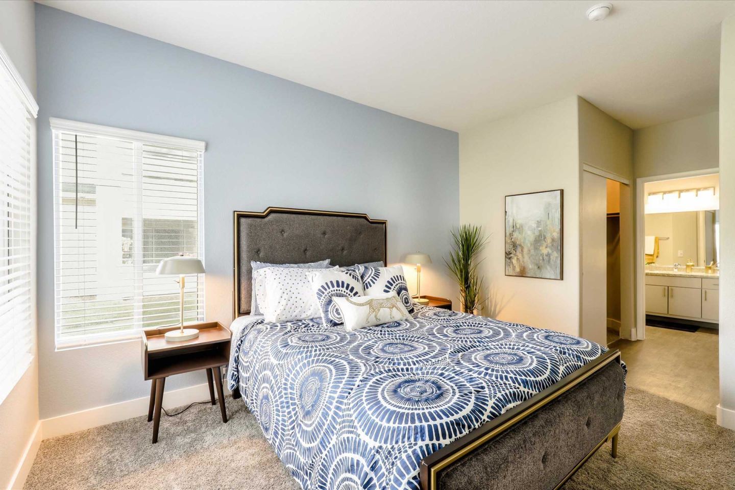 South Valley Ranch Apartments Image 45