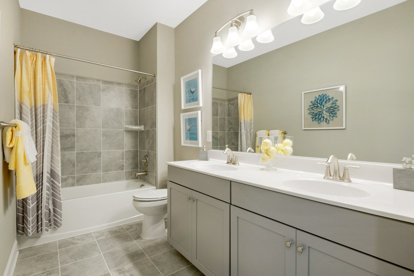 Refinery Townhomes Image 14