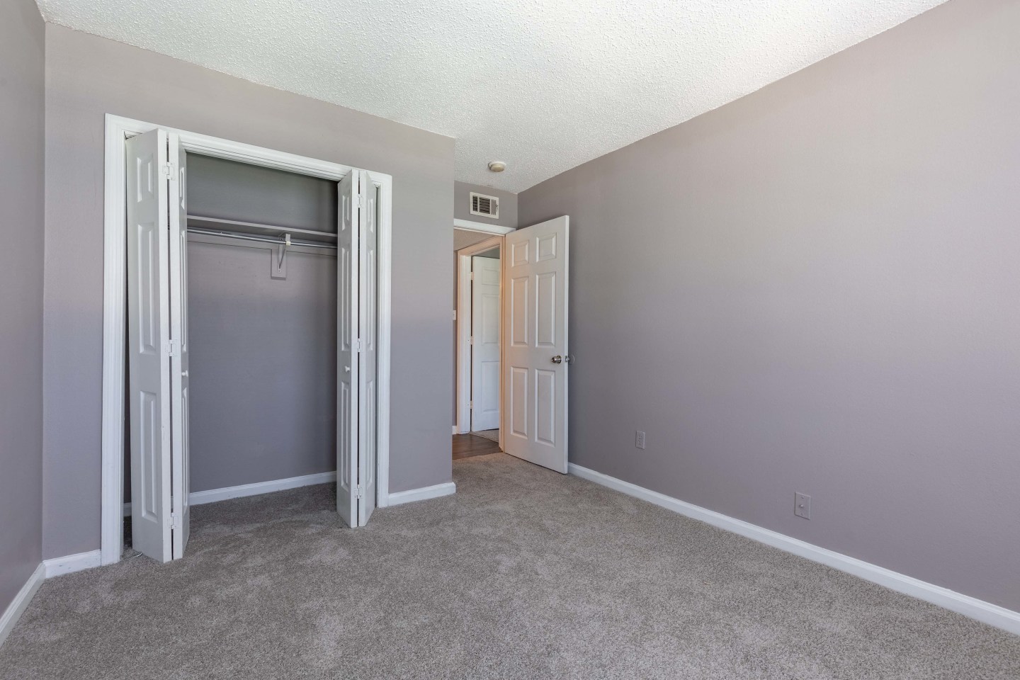 Westchase Apartments Image 16