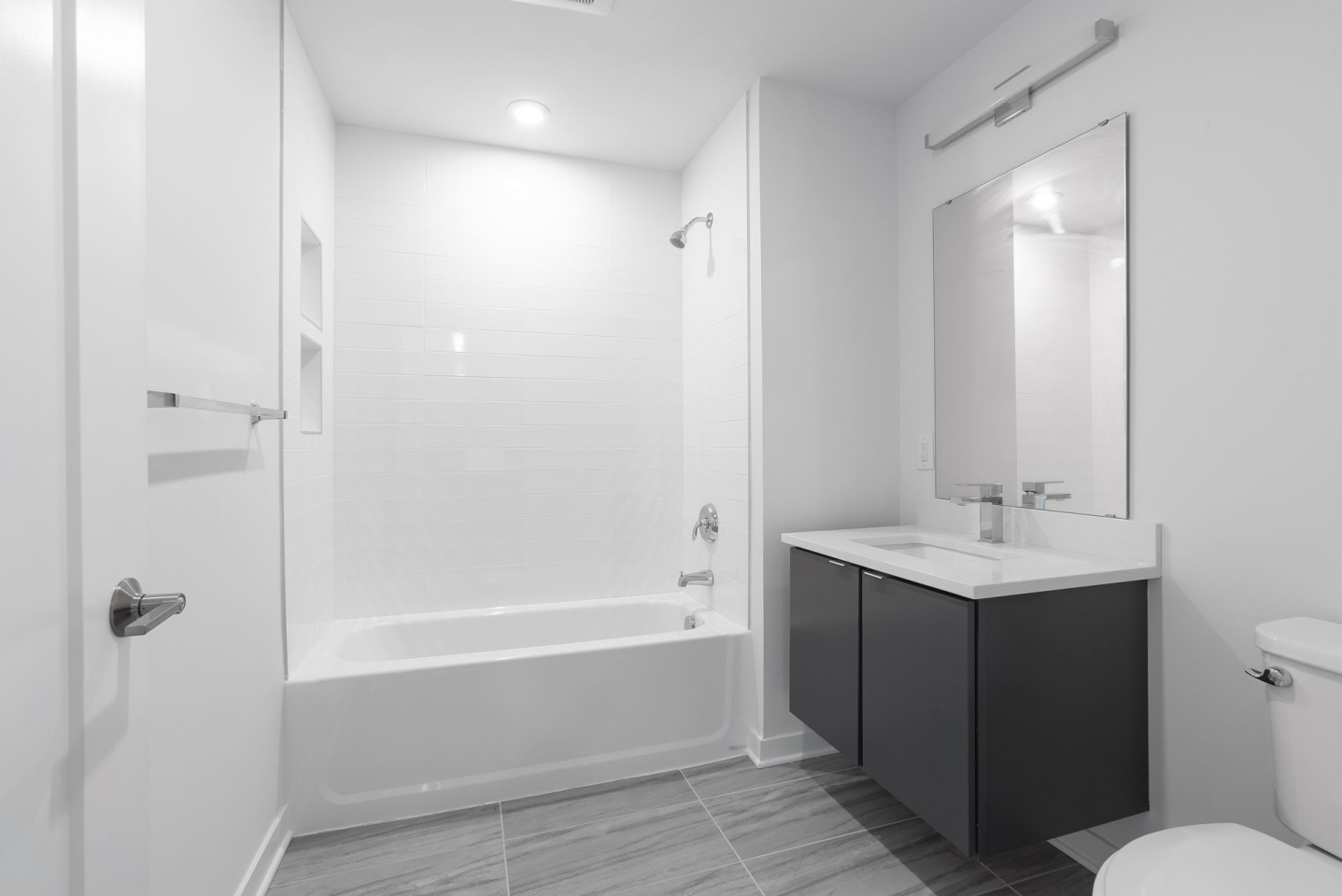 Graduate Pointe Image 96