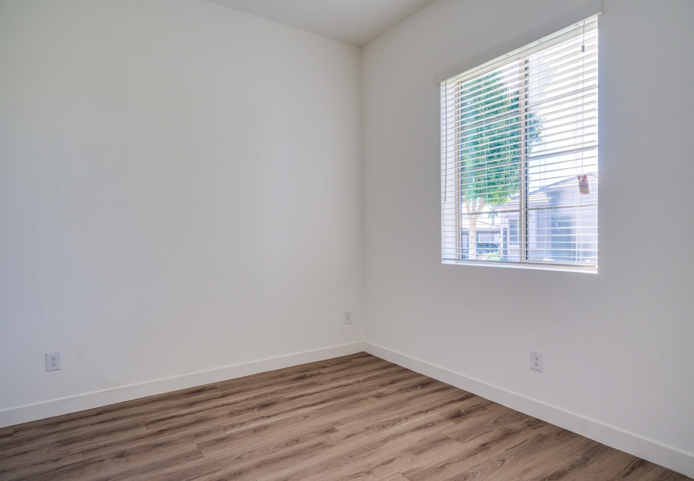 Crismon Gateway Rentals Image 15