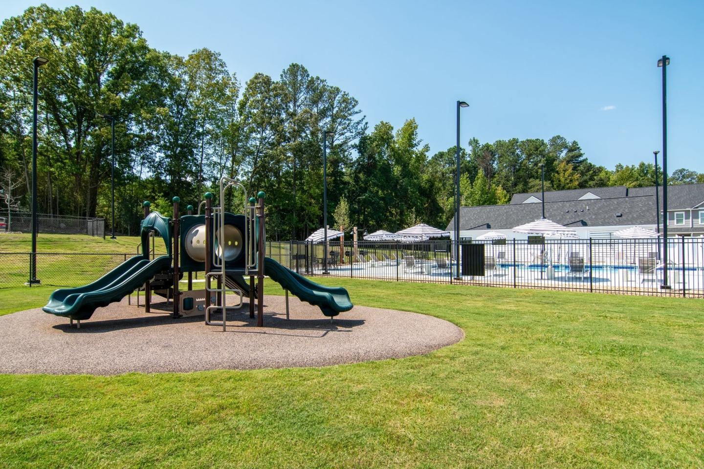 Summerwell Parkway Village Image 30