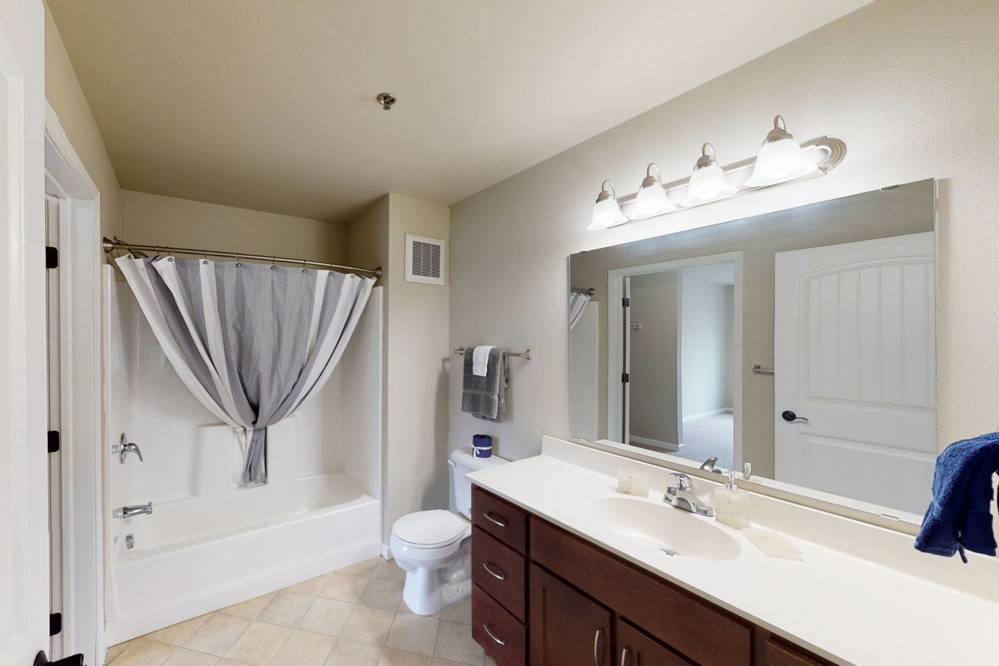Renaissance Heights Image 10