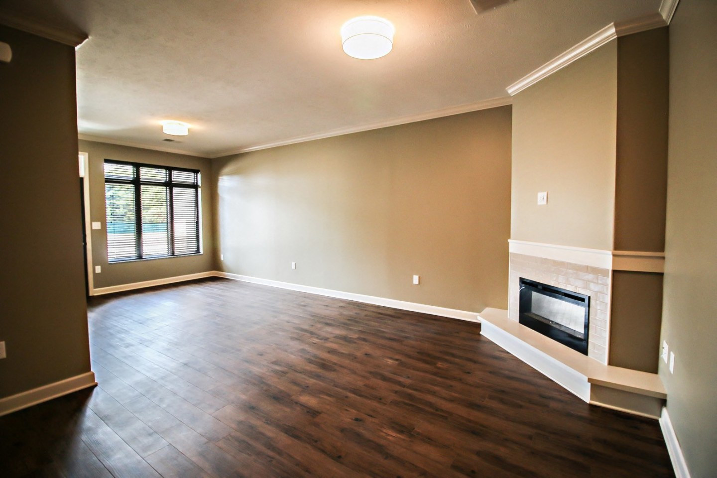 Lincoln Summit Falls Apartments & Townhomes Image 36