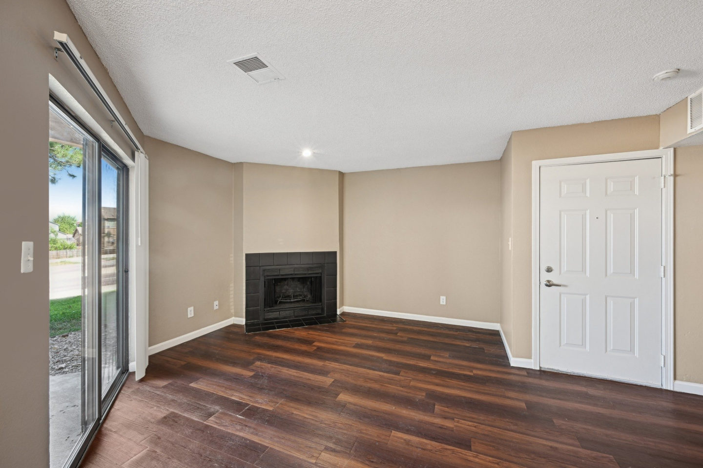 Vistas at Plum Creek Image 15