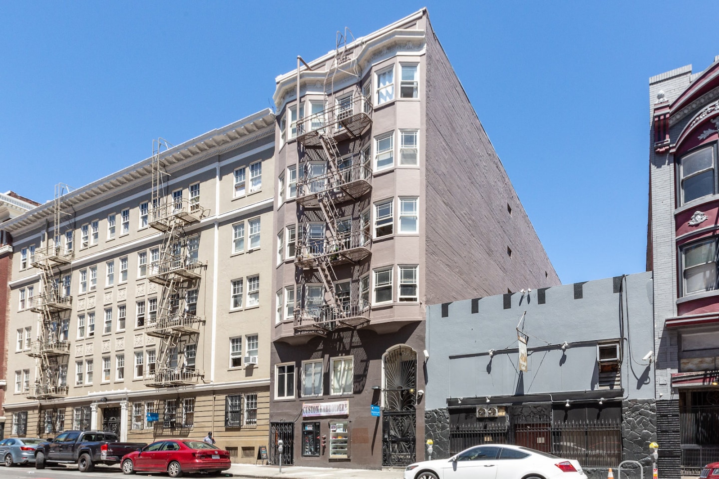 954 Geary St. Image 1