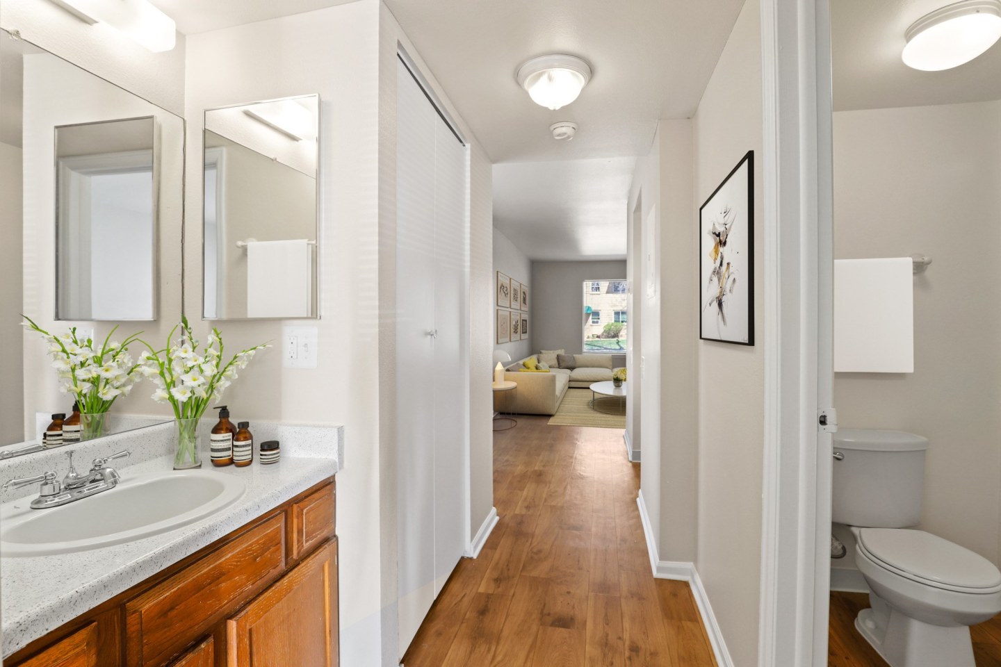 2101 Franklin Image 12