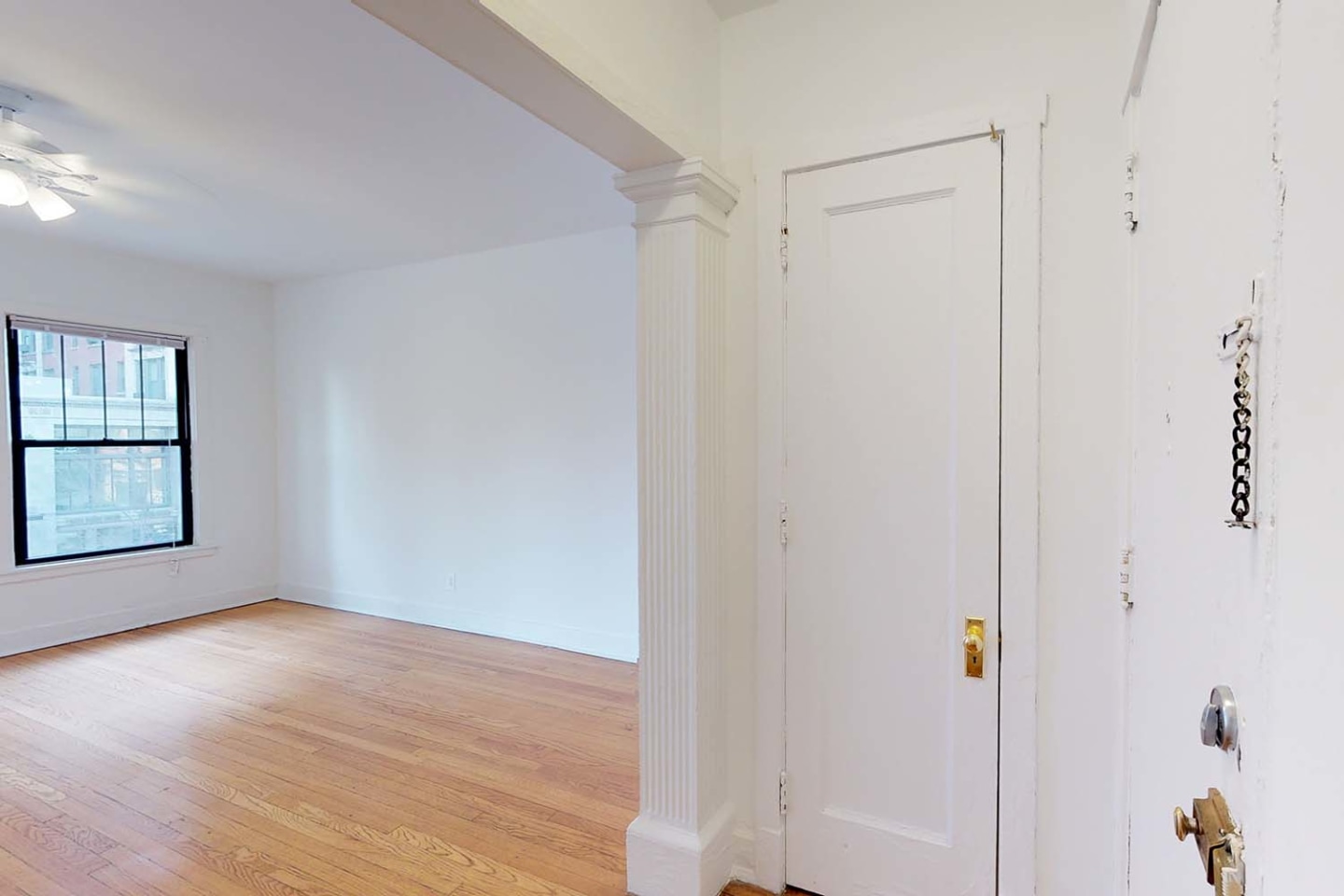 5300-5308 S. Hyde Park Boulevard Image 32