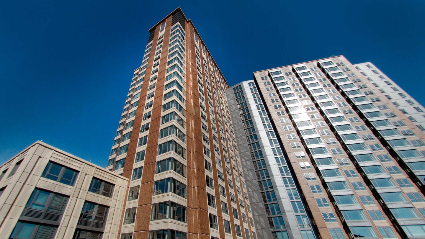 660 Washington Image 7