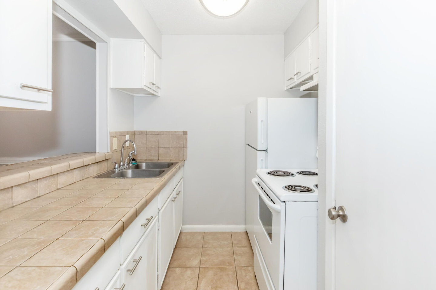 Chateau Santa Fe Apartments Image 1
