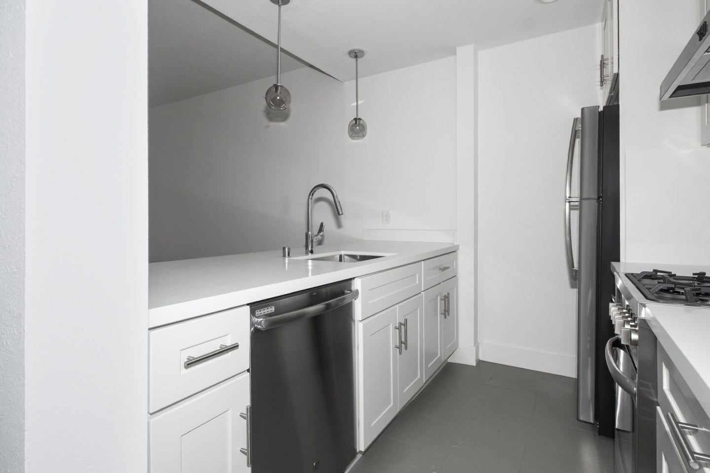 1725 TURK Street Image 20
