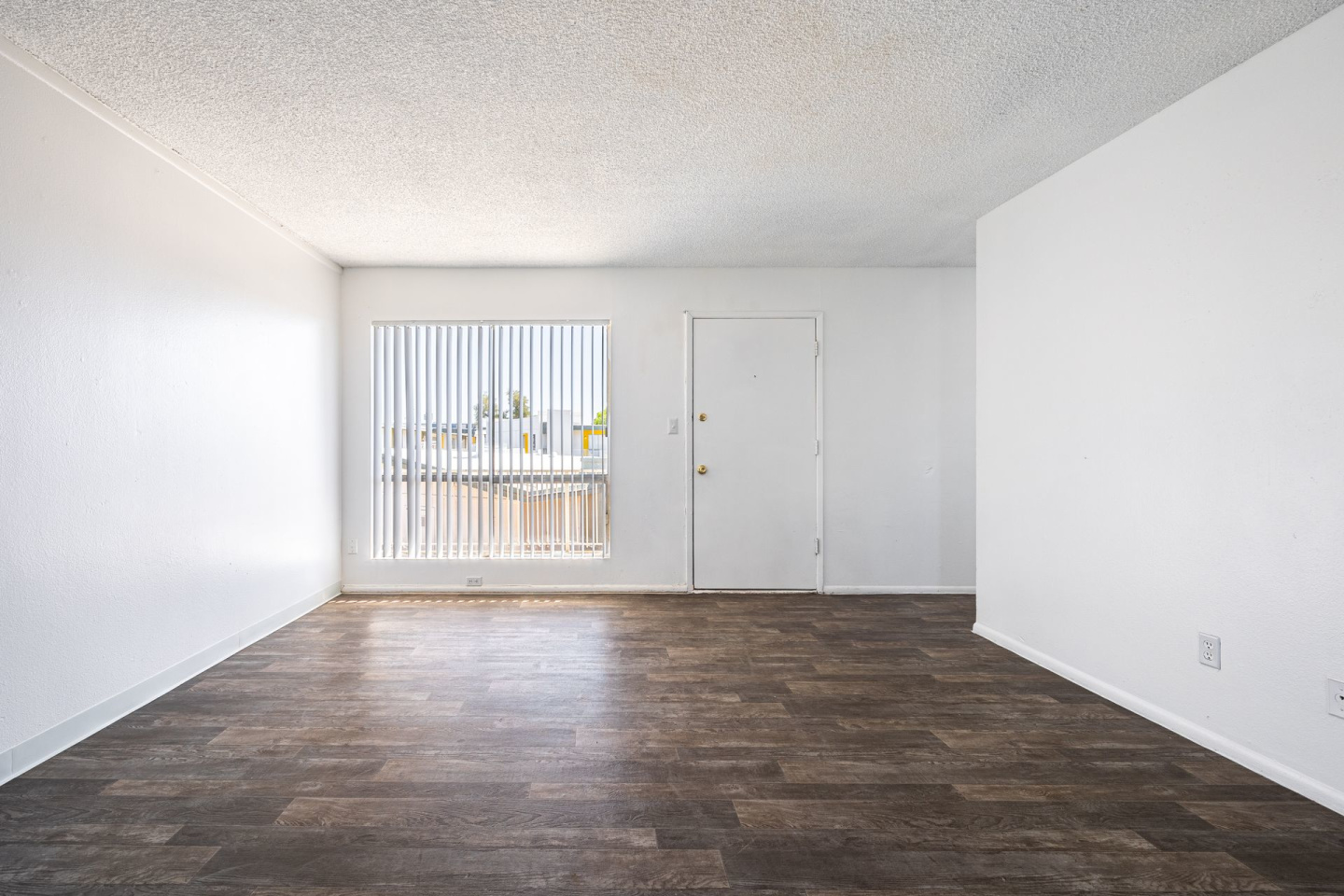 Park West Apartments Image 16