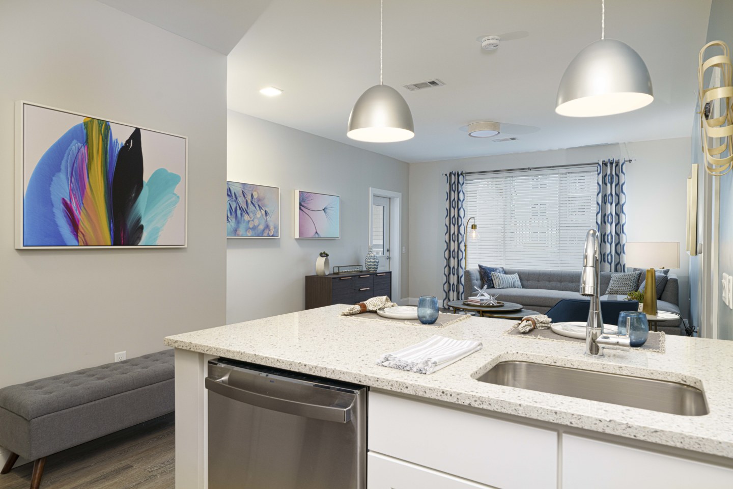 Viva Lakeshore Image 36