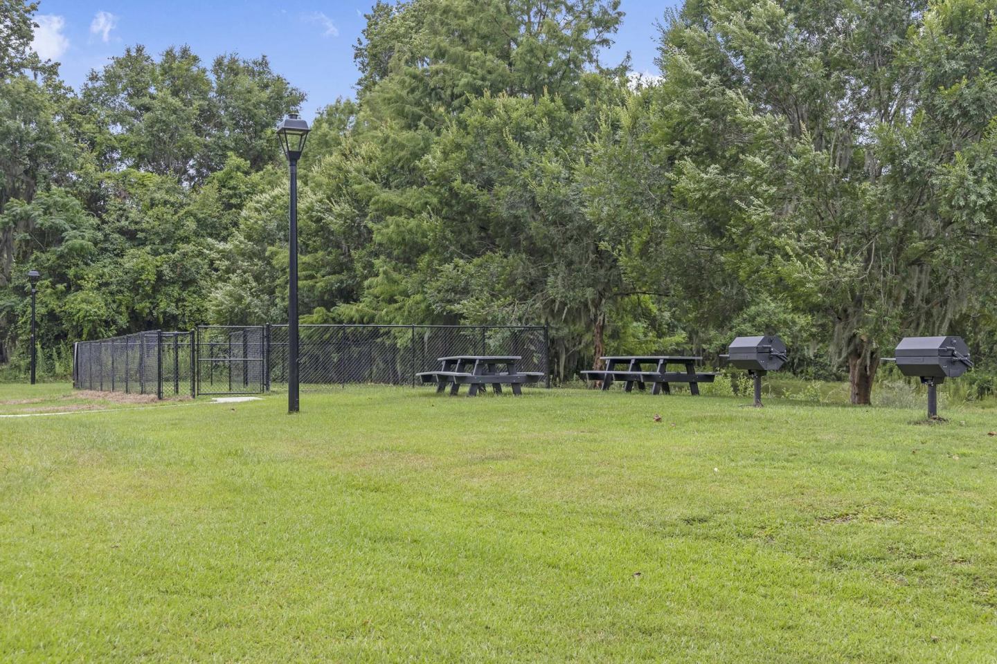 Lakeview Oaks Image 21