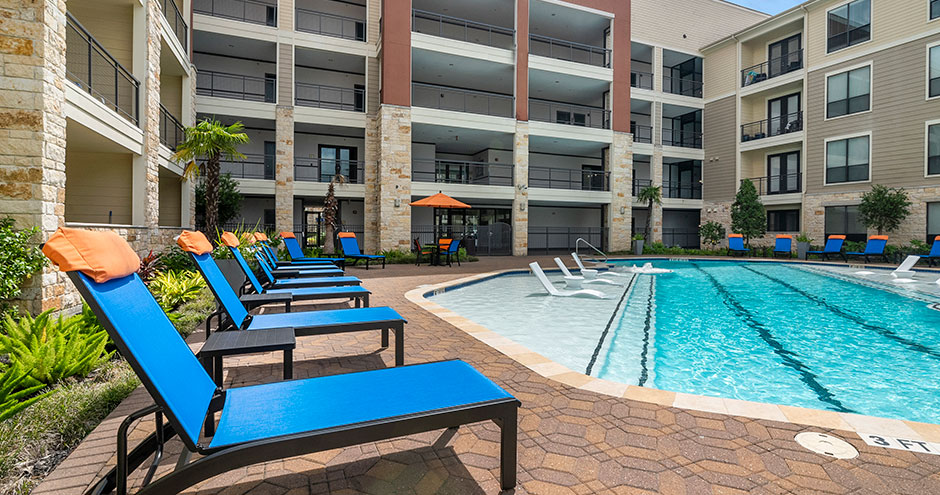 Residences at Pearland Town Center Image 47