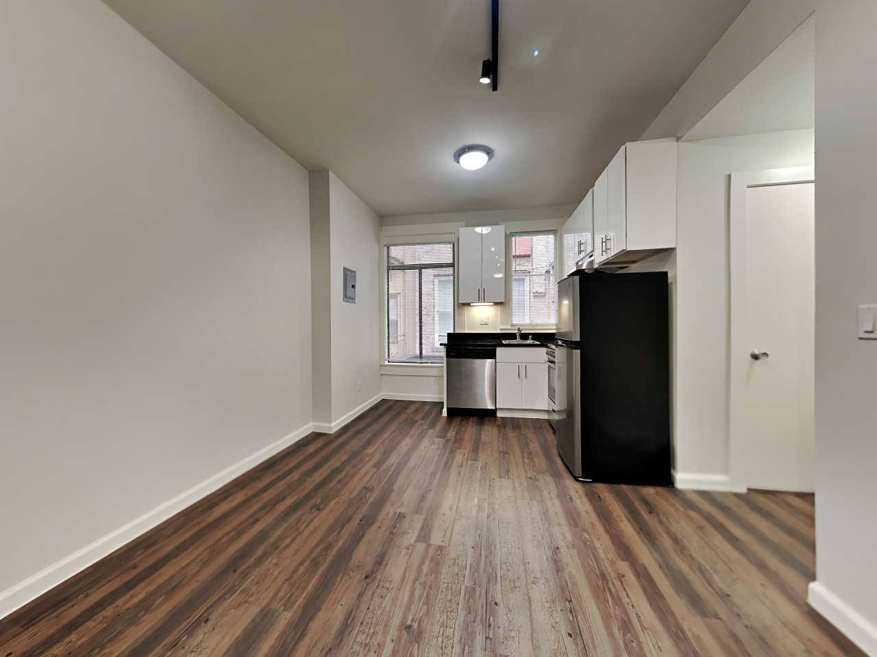 618 Bush St. Image 4