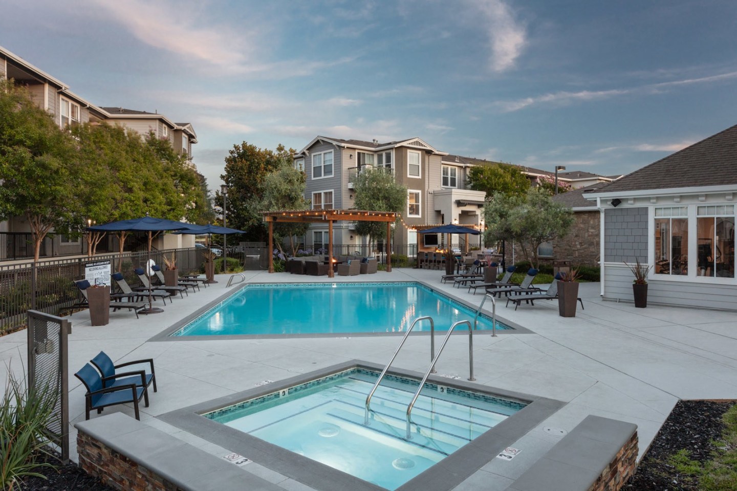 Montrachet Apartment Homes Image 17