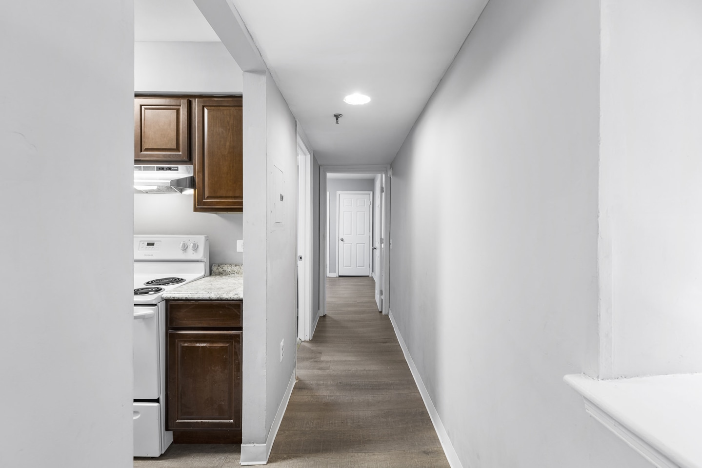 Edgewood Apartments Image 21