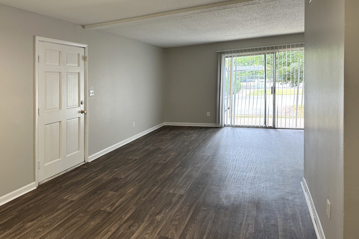 Spring Lake Cove Image 16