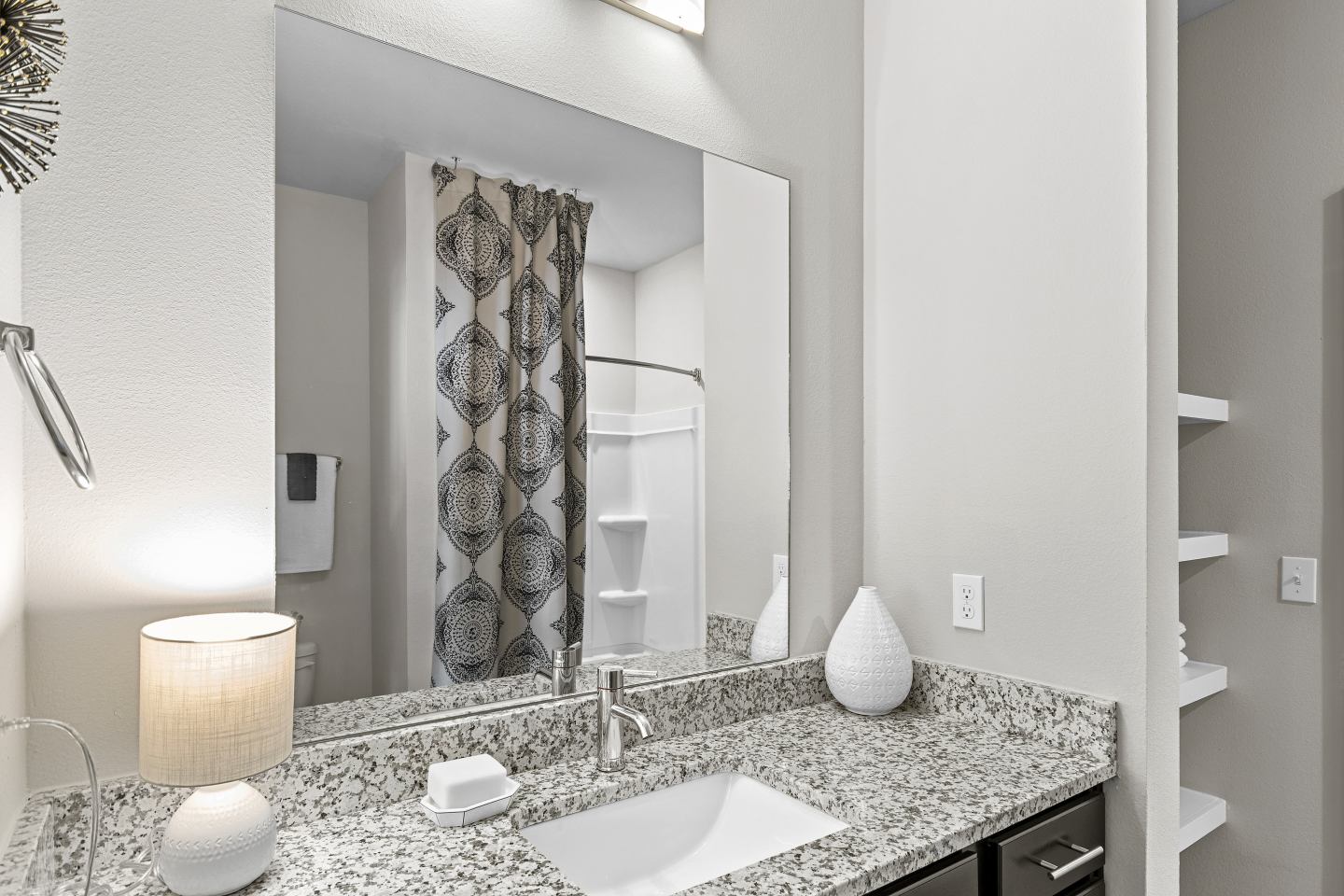 The Heights Luxury Apartments Image 10