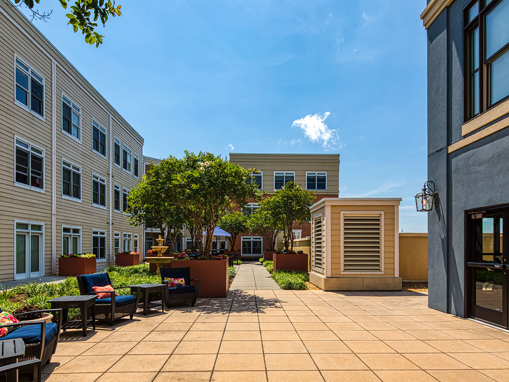 The Chapman at Peninsula Town Center Image 26