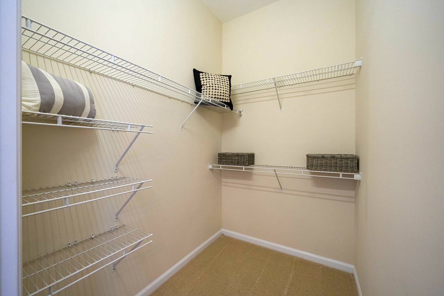 Abberly Woods Apartment Homes Image 30