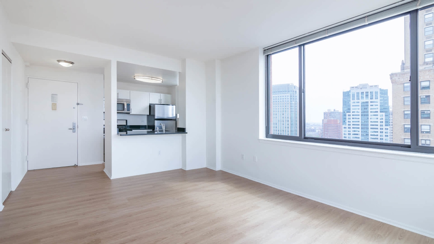 180 Montague Image 12