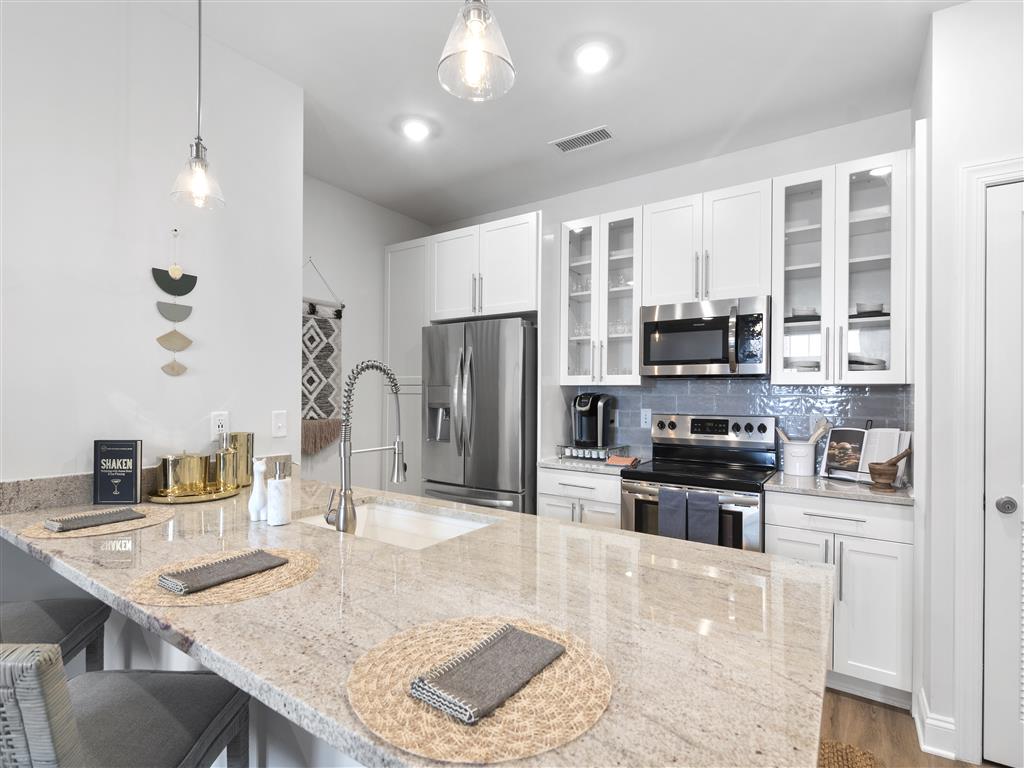 High Street View Luxury Apartments Image 32