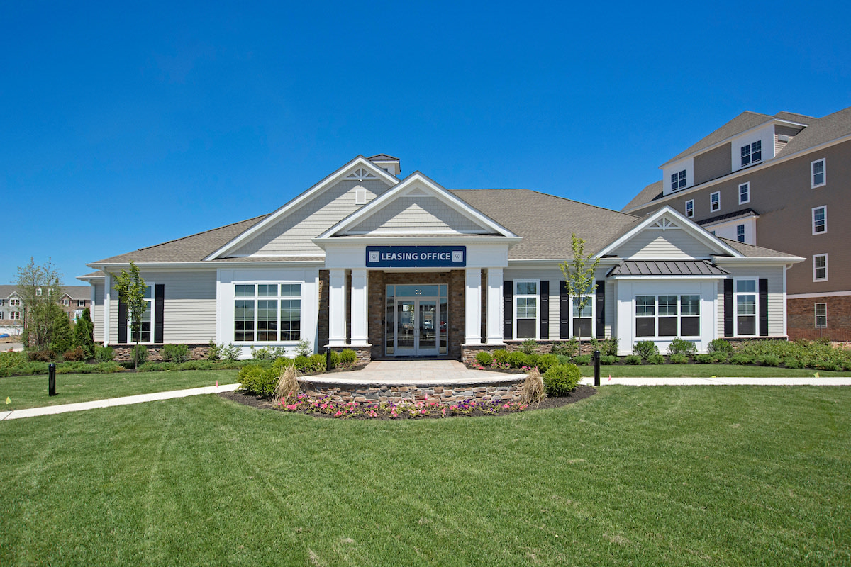 Woodmont Townsquare Image 7