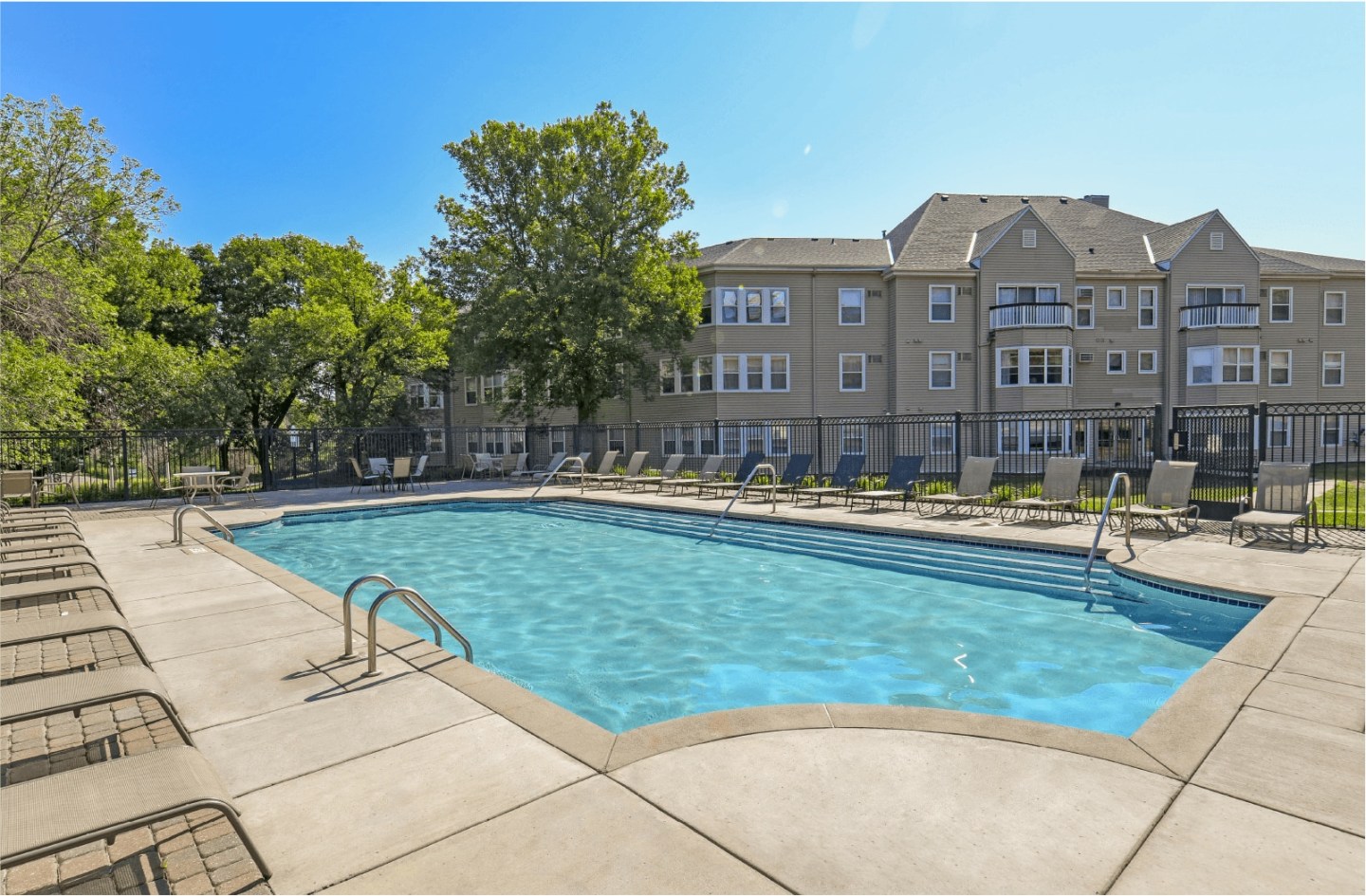Claremont Image 21