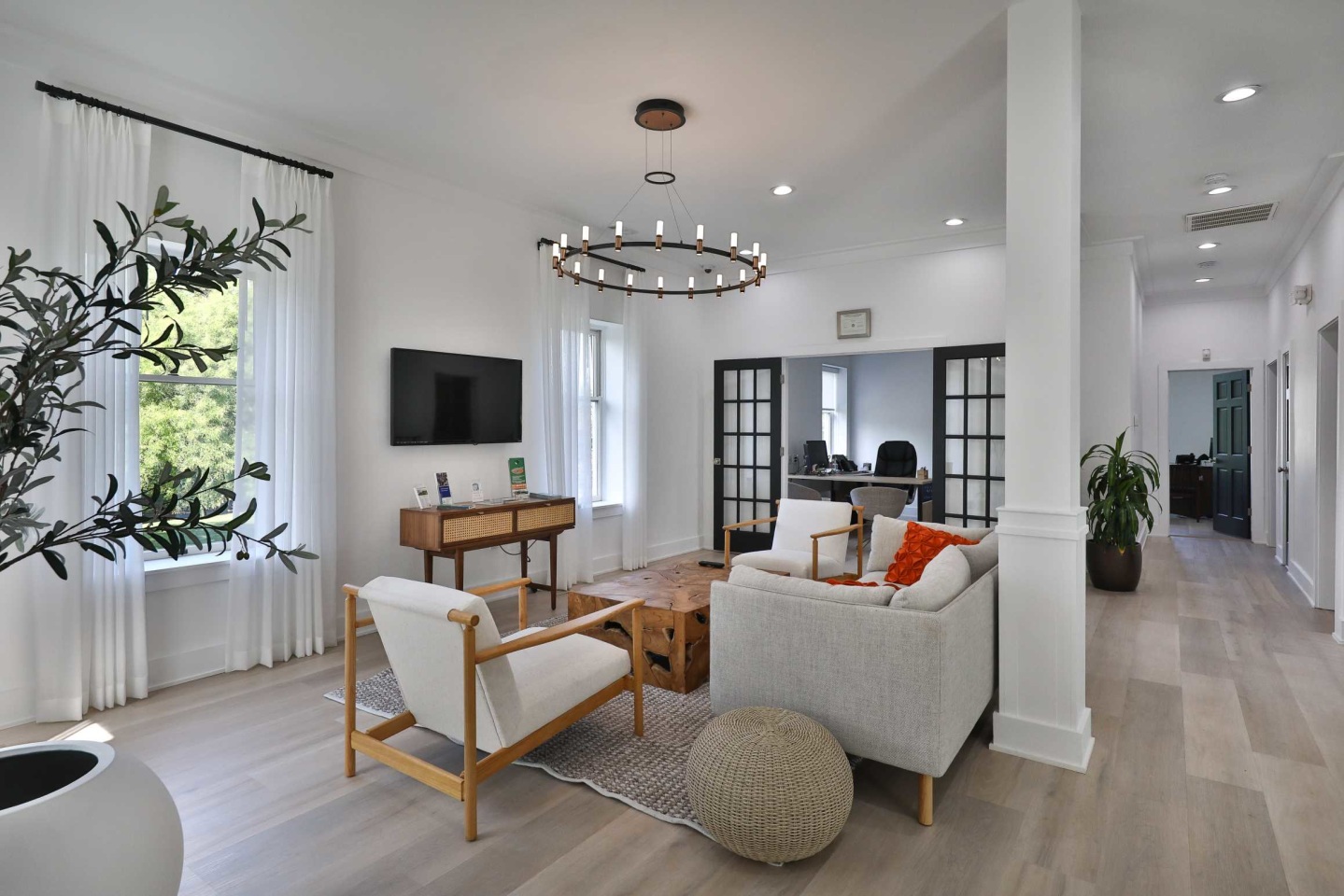 Stonington Farm Apartments Image 8