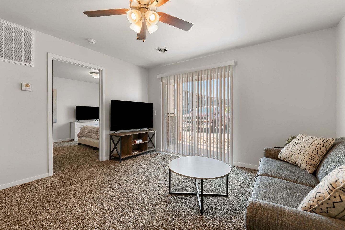 Red Rock Apartments Image 10