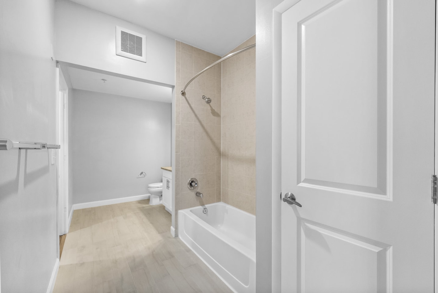 Harbor Pointe Image 96