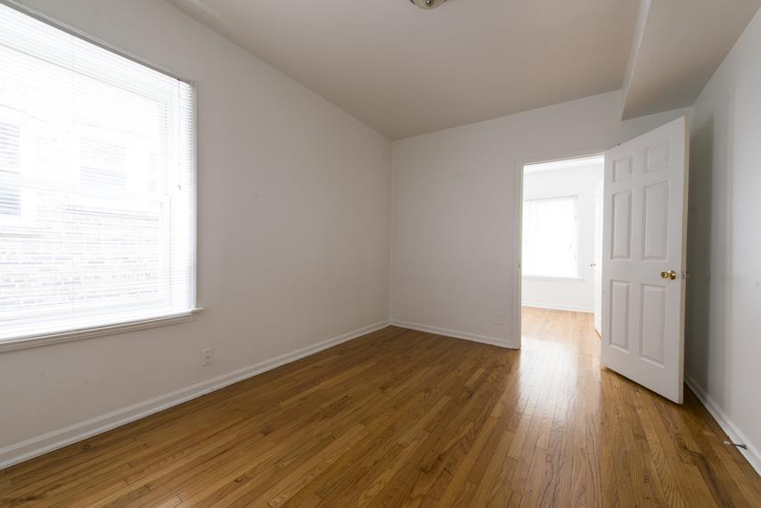 7722 S Kingston Image 4