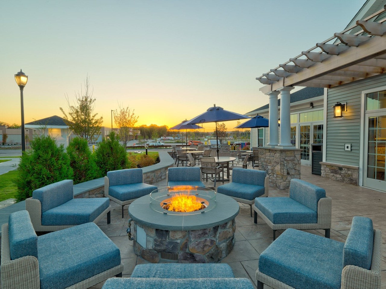 Edgemere Crossing Image 20