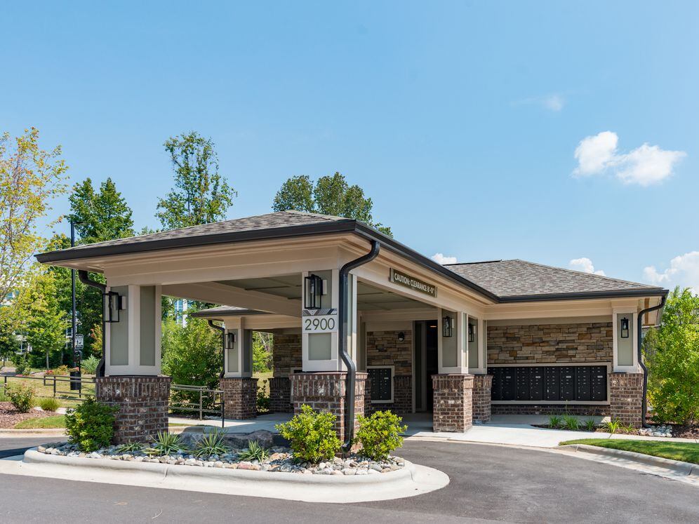 Avalon Perimeter Park Image 35