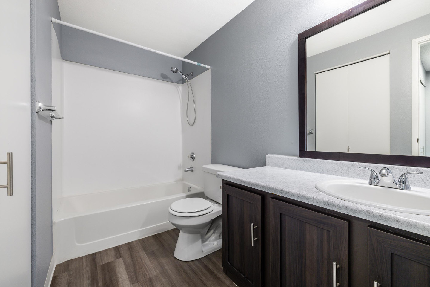 Garden Pointe Image 24