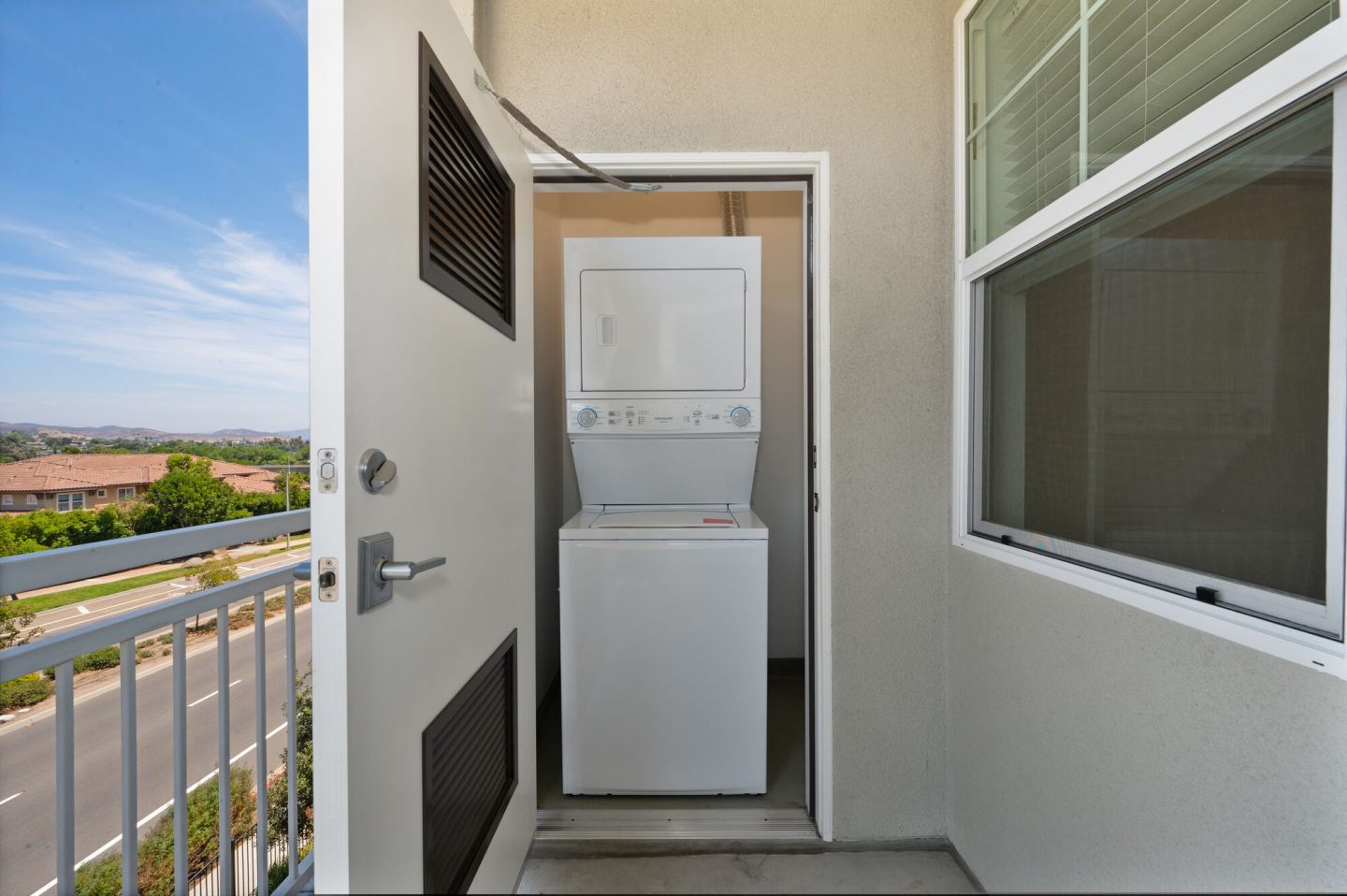 Vela Apartments Image 105