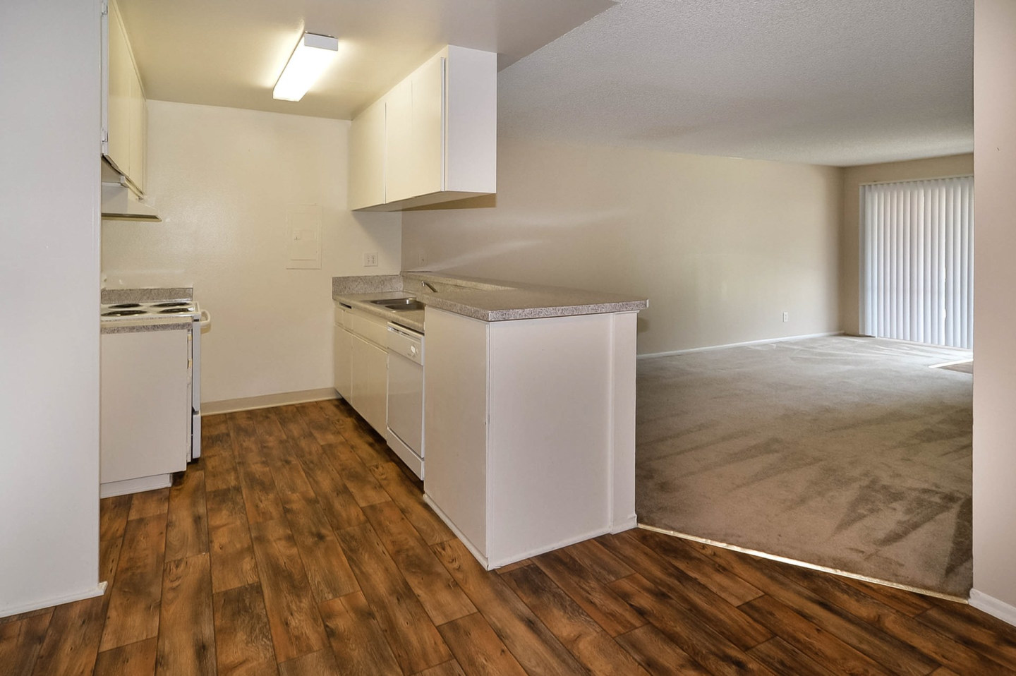 Springdale Villa Image 13